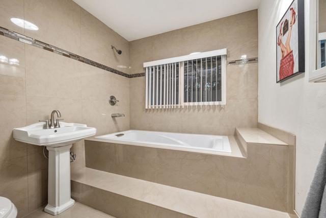 Image 26 of 69 For 1425 Via Soledad