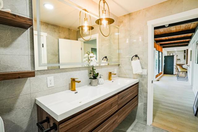 10970 Ridgeview Avenue, San Jose CA: https://media.crmls.org/mediaz/cdff5450-4422-4113-b905-d7f6e0348f1c.jpg
