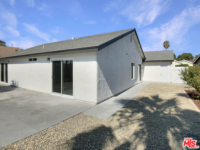 24932 Tree Avenue, Mission Viejo CA: https://media.crmls.org/mediaz/ce0049be-6859-4e08-8365-8aee03ca240a.jpg