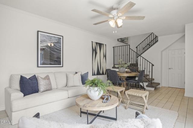 2515 Harbor Boulevard, Ventura CA: https://media.crmls.org/mediaz/ce004c4a-30dd-496a-900c-c6a67a93608c.jpg