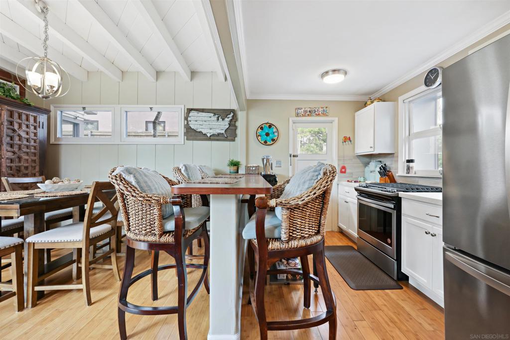 8260 Paseo Del Ocaso - photo 4