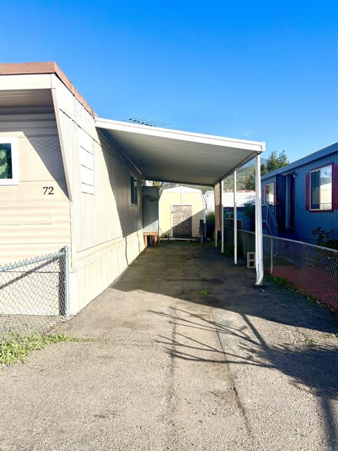 10707 Jamacha Boulevard, Spring Valley CA: https://media.crmls.org/mediaz/ce01f518-f813-4b59-92da-8844125af8a9.jpg