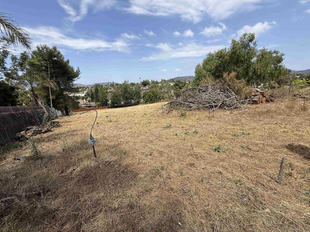 1565 Montiel Rd - photo 15