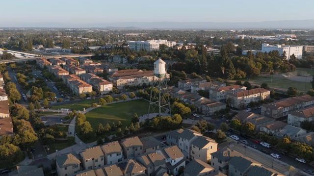 2006 Jubilee Drive, Hayward CA: https://media.crmls.org/mediaz/ce02db9a-47bf-4201-845a-d41b98d81a0b.jpg