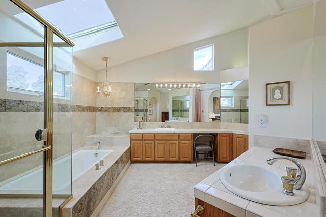 638 Margarita Ave, Coronado CA: https://media.crmls.org/mediaz/ce035d69-bbbc-404a-a416-7662d5ccb04d.jpg