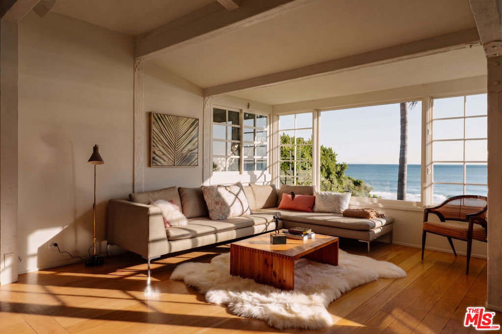 MLS #26845055 image #6