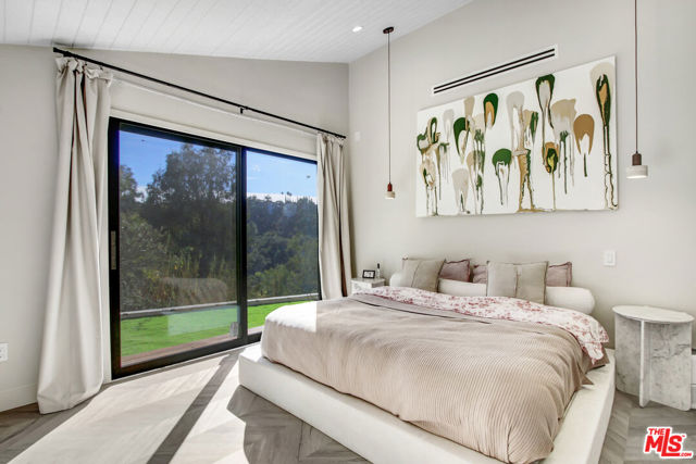 1845 Calgary Lane, Los Angeles CA: https://media.crmls.org/mediaz/ce0724ea-1982-47df-9c96-ec4298cd5a01.jpg