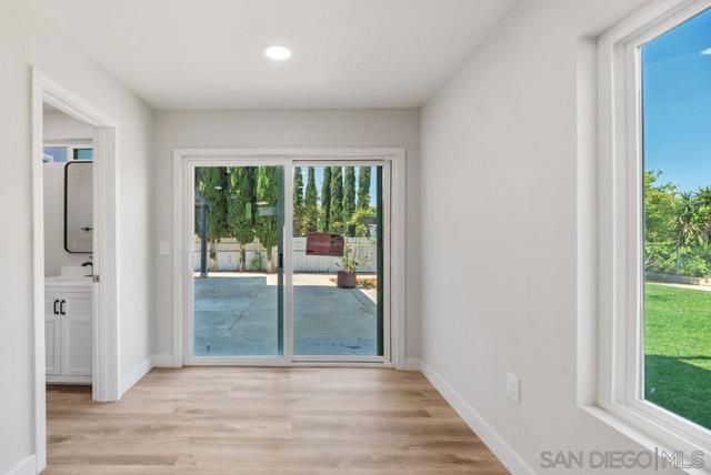 13765 Celestial Rd, Poway CA: https://media.crmls.org/mediaz/ce0929bb-030b-44c6-8a5f-9b904392ab97.jpg