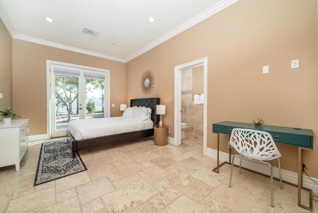 Image 46 of 75 For 29314 Twin Oaks Valley Road