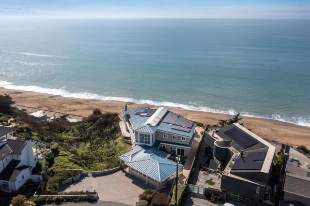 422 Seaview Drive, Aptos CA: https://media.crmls.org/mediaz/ce0d9ca9-002f-4108-9226-1ed83c14a86f.jpg