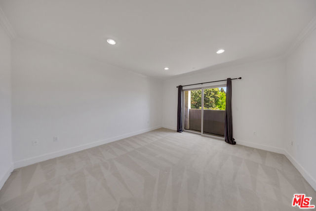 1409 Armacost Avenue, Los Angeles CA: https://media.crmls.org/mediaz/ce0dc367-2ef2-46c6-a39d-d030cb8c8e9e.jpg