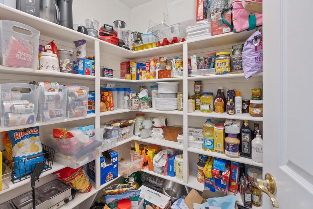 Ce0E54E4 3516 49Ec 9842 D341953599A9 2920 Aspen Glow Lane, Redding, Ca 96001 &Lt;Span Style='BackgroundColor:transparent;Padding:0Px;'&Gt; &Lt;Small&Gt; &Lt;I&Gt; &Lt;/I&Gt; &Lt;/Small&Gt;&Lt;/Span&Gt;