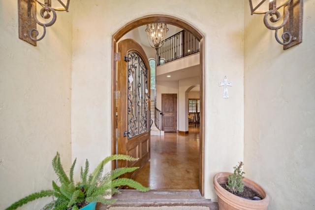 17551 Pond Derosa Lane, Prunedale CA: https://media.crmls.org/mediaz/ce11ae8f-3ebc-48fc-8074-2afb3f4be11a.jpg