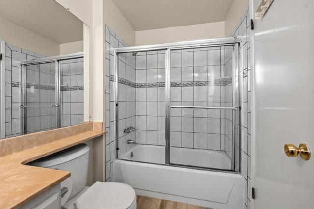 112 Crown Circle, South San Francisco CA: https://media.crmls.org/mediaz/ce11b19d-e1c7-44cf-b197-8caec1520c66.jpg
