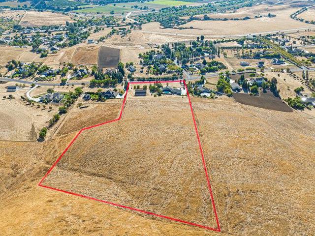 5955 Diablo Hills Road, Tres Pinos CA: https://media.crmls.org/mediaz/ce11ddd4-2549-41ef-a9e4-3529fb65a0d8.jpg