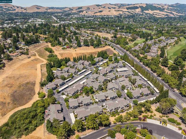 3625 Crow Canyon Road, San Ramon CA: https://media.crmls.org/mediaz/ce130a64-e8a5-4913-90da-5d0007755471.jpg