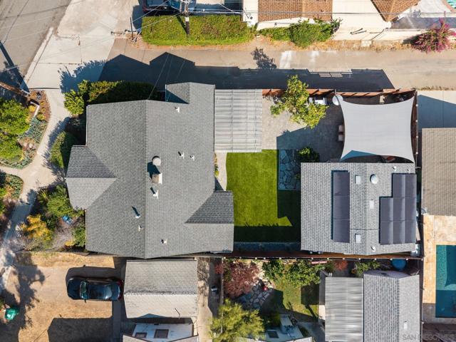 5092 E Mountain View Drive, San Diego CA: https://media.crmls.org/mediaz/ce130d43-24b5-4282-9d09-0f9ed95204f2.jpg