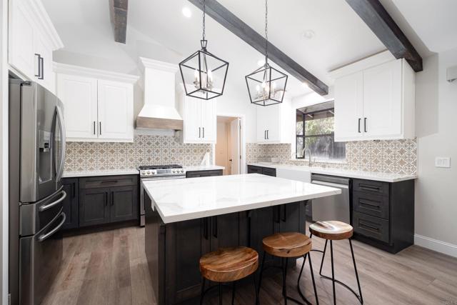10549 Anaheim dr, La Mesa CA: https://media.crmls.org/mediaz/ce13d458-3492-492c-b6ec-f0d330ccbf40.jpg