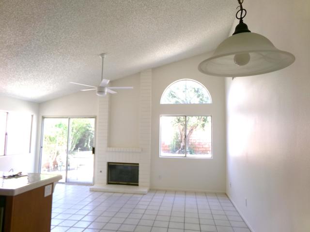 4829 W Forest Oaks Avenue, Banning CA: https://media.crmls.org/mediaz/ce13e949-2605-4b51-9c49-5929abacf466.jpg