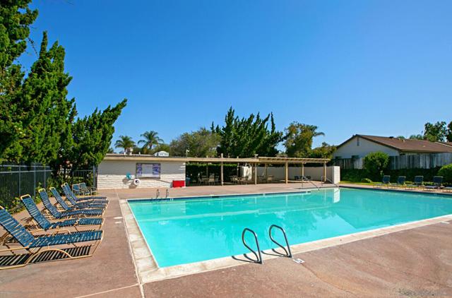 12866 SUMMERFIELD LN, Poway CA: https://media.crmls.org/mediaz/ce13f3ae-4c4d-4dd0-92c5-311b43f07d99.jpg
