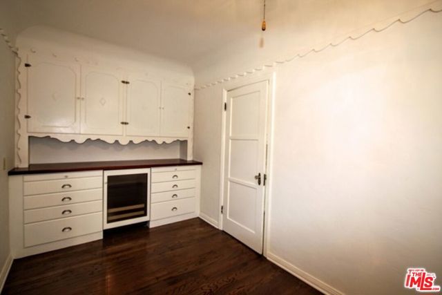 1114 S Clark Drive, Los Angeles CA: https://media.crmls.org/mediaz/ce14234d-1ce1-4ef2-bfd0-818f64db9211.jpg