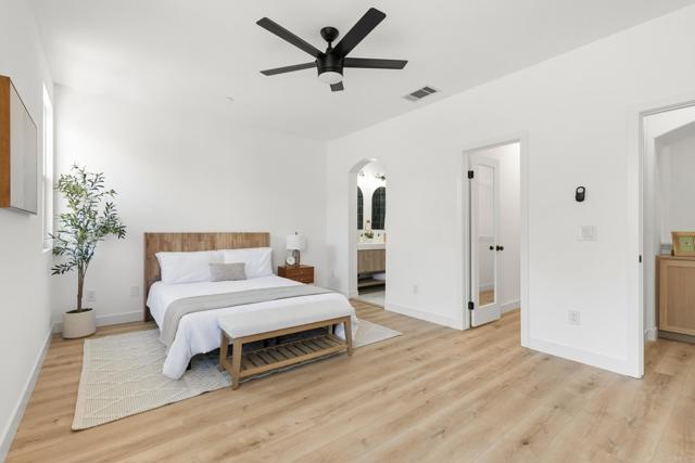 Detail Gallery Image 12 of 23 For 6415 Terraza Portico, Carlsbad,  CA 92009 - 3 Beds | 2/1 Baths