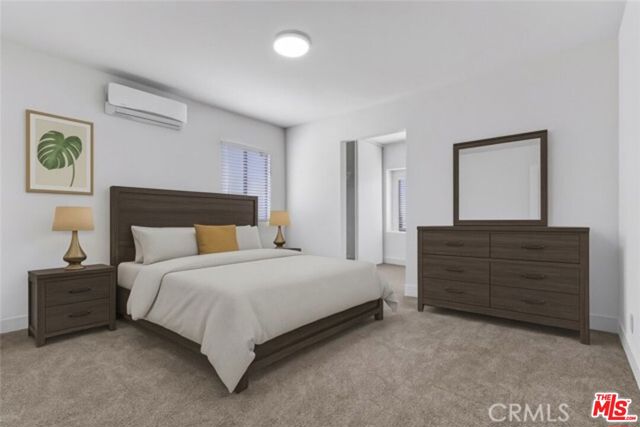 2627 San Marino Street, Los Angeles CA: https://media.crmls.org/mediaz/ce143045-aabd-4670-b413-efea698c455d.jpg