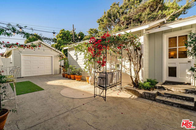 3613 Oak Avenue, Manhattan Beach, California 90266, 3 Bedrooms Bedrooms, ,2 BathroomsBathrooms,Single Family Residence,For Sale,Oak,24458139