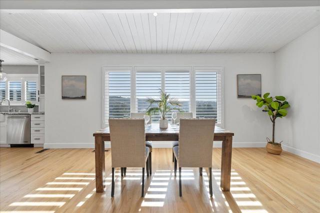 45 Shelford Avenue, San Carlos CA: https://media.crmls.org/mediaz/ce154fe5-d51f-4848-80c9-07c8cd42704a.jpg