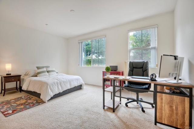 4049 Peninsula Drive, Carlsbad CA: https://media.crmls.org/mediaz/ce15baf8-470f-4e62-9930-f68f82505637.jpg