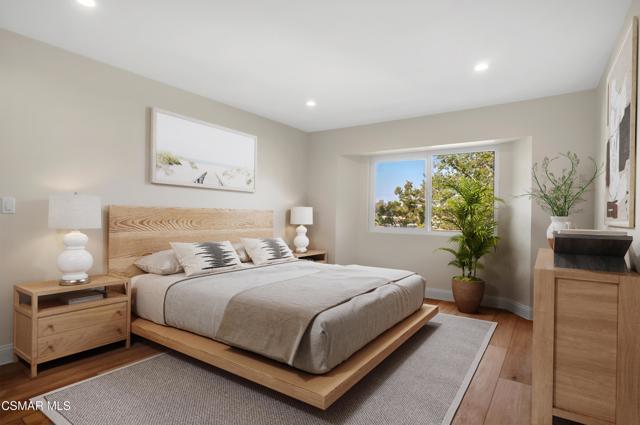 1228 S Westlake Boulevard, Westlake Village CA: https://media.crmls.org/mediaz/ce160405-aff3-418a-afb2-0ac18ce3423e.jpg