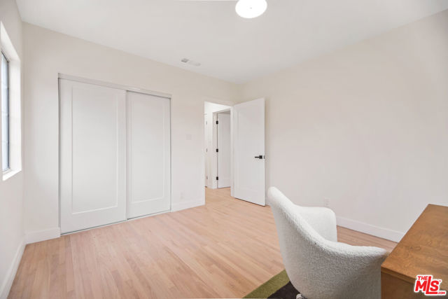 5722 Valley Ridge Avenue, Los Angeles CA: https://media.crmls.org/mediaz/ce177c6c-f6c0-4a09-b910-5a3f8153d1ec.jpg