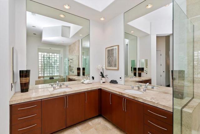 79965 Del Sol A Sol, La Quinta CA: https://media.crmls.org/mediaz/ce17b272-a431-4f87-8d65-74f1c0a11508.jpg