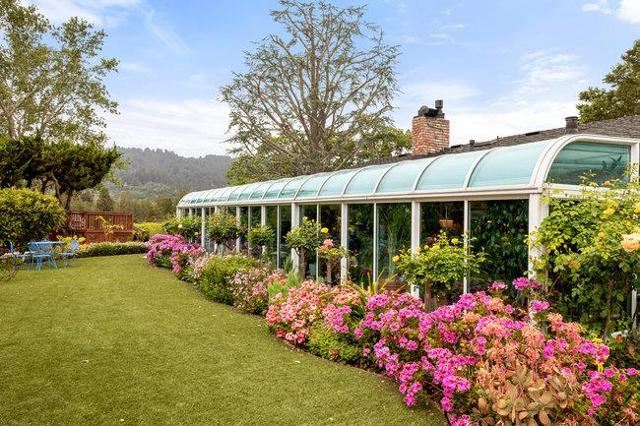1175 Westridge Drive, Portola Valley CA: https://media.crmls.org/mediaz/ce184c64-4a30-4438-a865-92e4f6ecf6a3.jpg