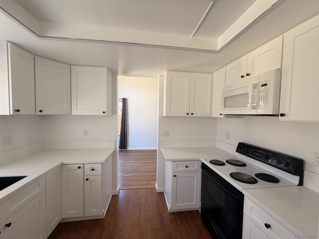 7538 Hawks Peak Way - photo 8