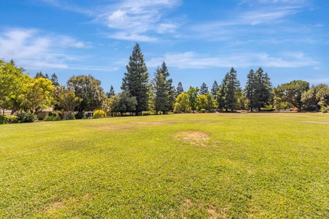 11563 Country Spring Court, Cupertino CA: https://media.crmls.org/mediaz/ce190996-c477-4538-a795-9c4619865001.jpg