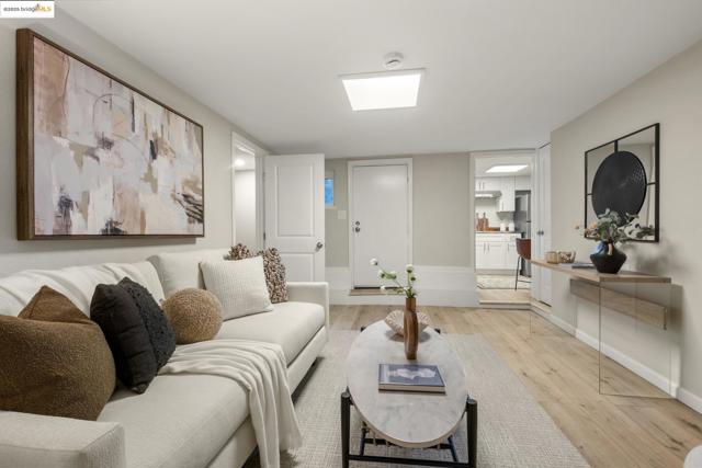 2050 E 30Th St, Oakland CA: https://media.crmls.org/mediaz/ce190d10-78b5-46d0-9417-ccb62a92c9a6.jpg