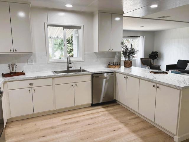 29058 Verdi Road, Hayward CA: https://media.crmls.org/mediaz/ce1938a4-58e5-42bf-910c-025a1f627922.jpg