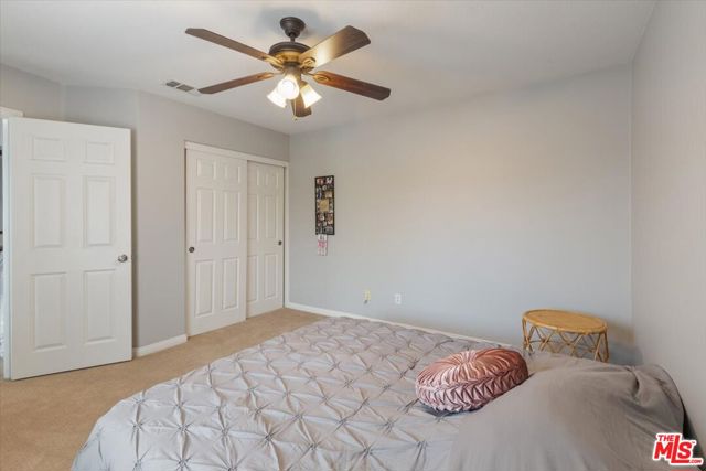 Image 18 of 39 For 7915 Saddletree Court