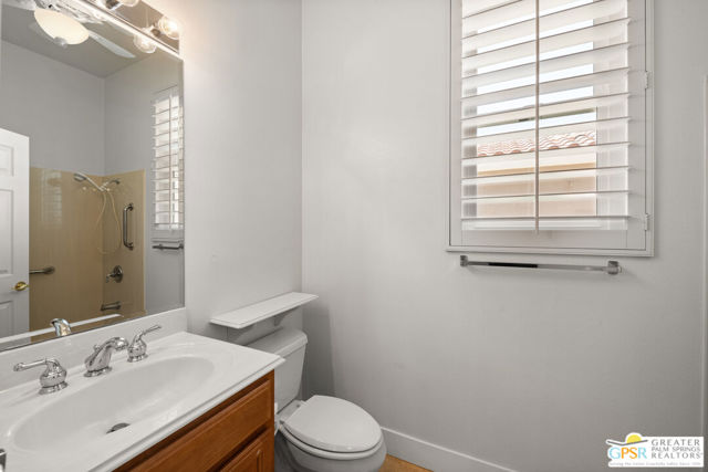 78797 Falsetto Drive, Palm Desert CA: https://media.crmls.org/mediaz/ce199b94-e7ae-4e37-b058-59e5943f0bb6.jpg