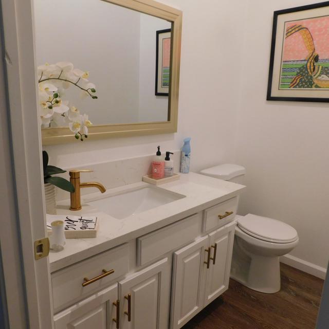 14 Mission Palms W Drive, Rancho Mirage CA: https://media.crmls.org/mediaz/ce19b238-b9ae-42c0-99d0-cd97b6c959d3.jpg