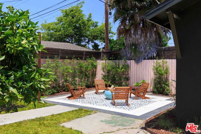1915 42nd Place, Los Angeles, California 90062, 3 Bedrooms Bedrooms, ,2 BathroomsBathrooms,Single Family Residence,For Sale,42nd,24405193