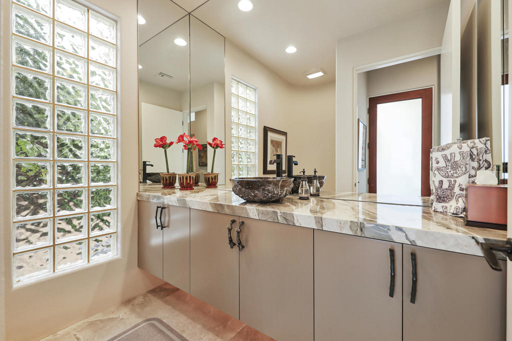 MLS #219139103DA image #14