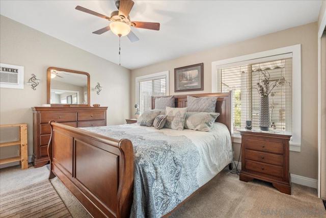 13327 Casa Vista St, Poway CA: https://media.crmls.org/mediaz/ce1b6b54-d920-4044-9445-49b3d4141451.jpg