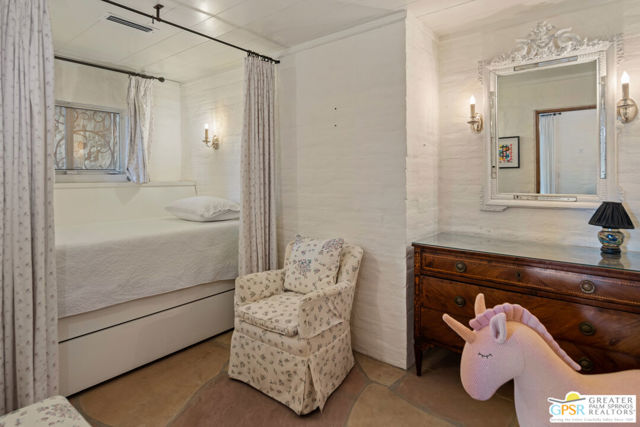 Image 41 of 53 For 252 Ridge Road