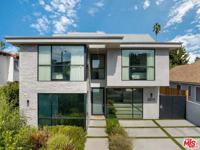 6511 Maryland Drive, Los Angeles, California 90048, 5 Bedrooms Bedrooms, ,4 BathroomsBathrooms,Single Family Residence,For Sale,Maryland,23326521