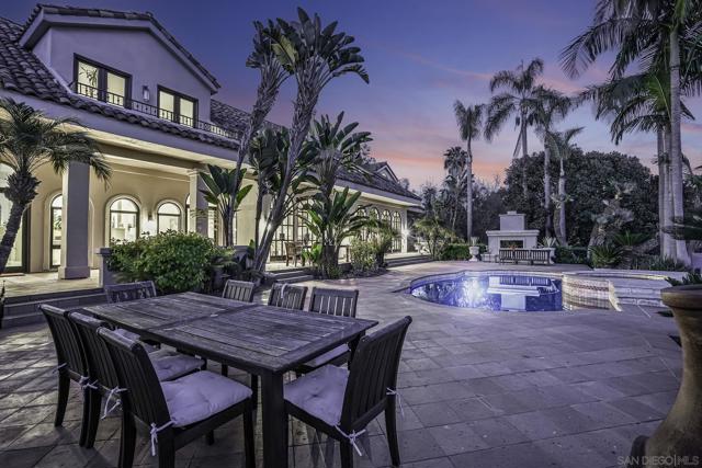 5305 La Crescenta, Rancho Santa Fe CA: https://media.crmls.org/mediaz/ce1f7bc1-4a6d-46f1-b24a-d5b495a1313c.jpg