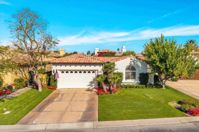 48385 Vista Calico, La Quinta CA: https://media.crmls.org/mediaz/ce1f7e25-faef-48e3-8e9d-521b744ddbe4.jpg