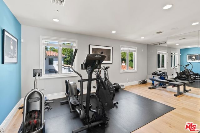 23593 Park South Street, Calabasas CA: https://media.crmls.org/mediaz/ce1f929e-dec7-4931-9b3b-9fc4cdba5b69.jpg