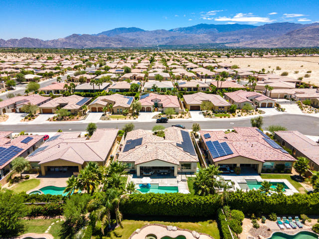 5 Bed Home for Sale in Palm Desert, California